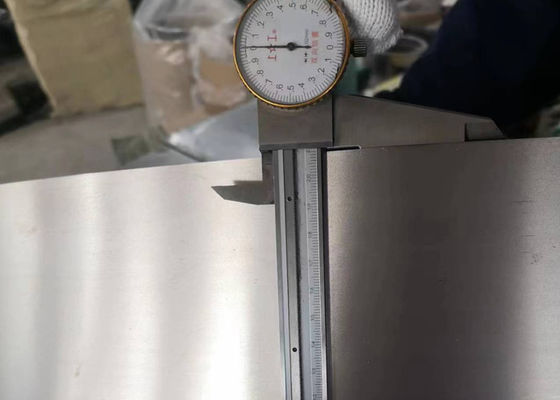 ราคาดี Inconel 600 Strip with 1354-1413 °C Melting Range ในสภาพแข็ง / นุ่มและผิวที่สว่าง / มีออกซิเดน ออนไลน์