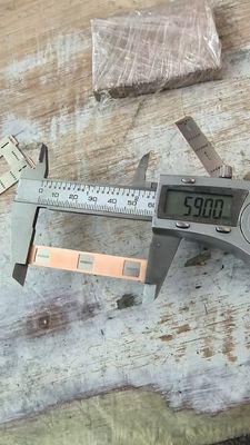 ราคาดี GOST МНЖМц30-1-1 CuNi Busbar สังกัดทองแดง นิเคิลทนทานต่อการกัดกร่อน สําหรับพลังงานในทะเล ออนไลน์